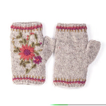 Lost Horizons Women's Olivia Handwarmers LIGHTNATURAL