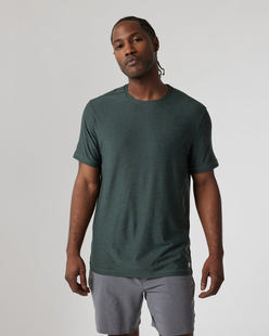 Vuori Men's Strato Tech Tee Alternate View