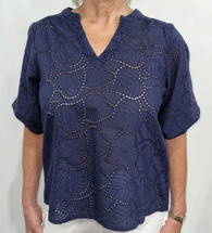 Foil Women's Cut It Out Top - Eyelet NAVY