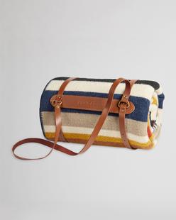 Pendleton Bridger Wool Throw With Carrier CASCADESTRIPE