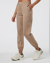 Vuori Women's Boyfriend Jogger GOLDENRODHEATHER