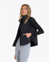 Vuori Women's Canyon Insulated Vest BLACK