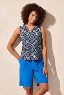 Tribal TEXTURED PRINT SLEEVELESS POLO TOP WITH SHIRTAIL RIVIERA