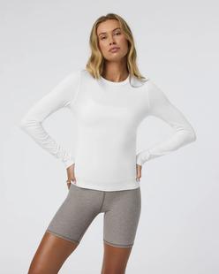 Vuori Women's Long Sleeve Lux Crew Tee WHITE
