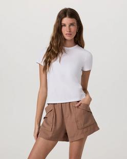 Vuori Women's Short Sleeve Feather Classic Tee WHITE