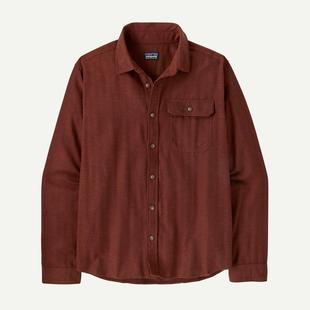 Patagonia Men's Long-Sleeved Lightweight Fjord Flannel Shirt Alternate View