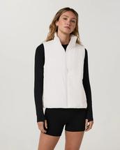 Vuori Women's Canyon Insulated Sporty Vest MARSHMALLOW