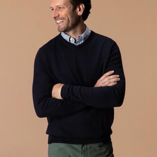 Duck Head Men's Buckley Merino V-Neck Sweater Alternate View