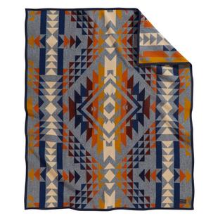 Pendleton Smith Rock Jacquard Napped Throw SMITHROCK/GREYMIX