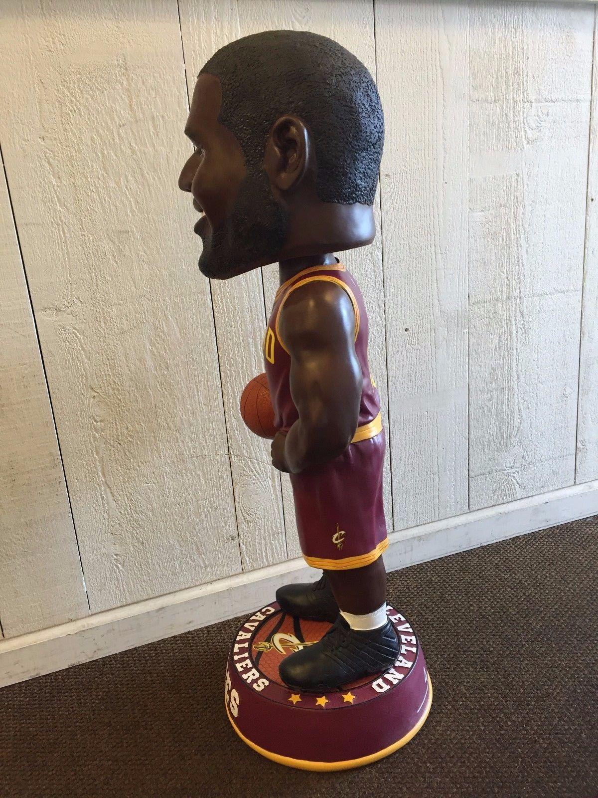 bobblehead lebron james